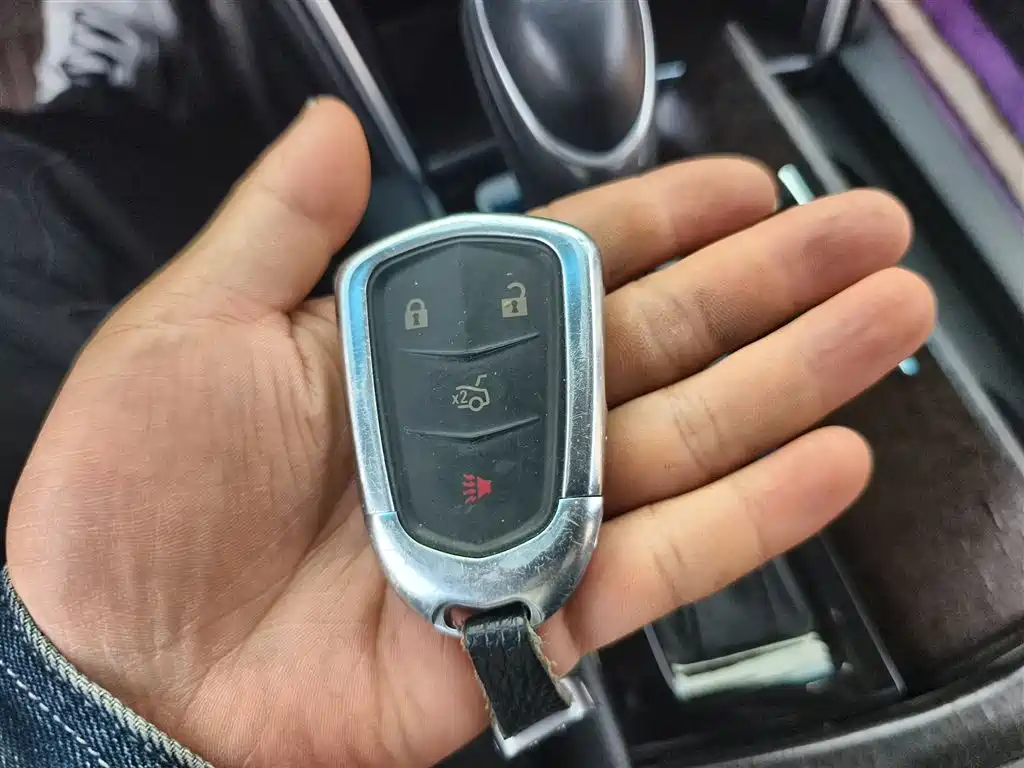 Cadillac XTS 2018 28T Technology фото 12