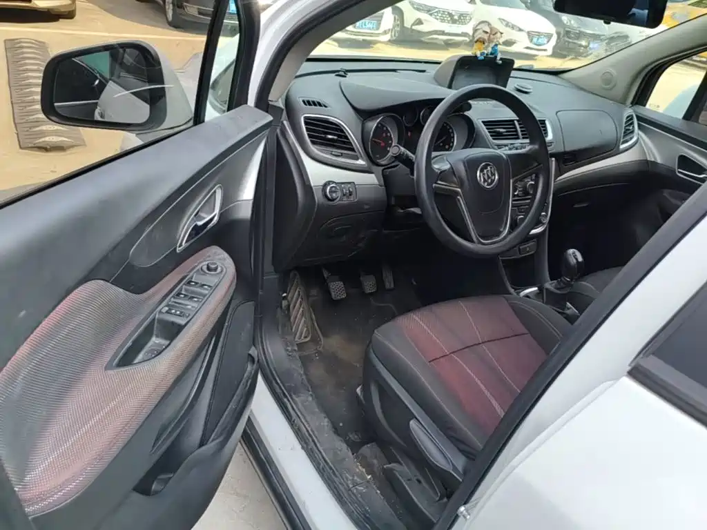 Фото 16 - Buick Encore