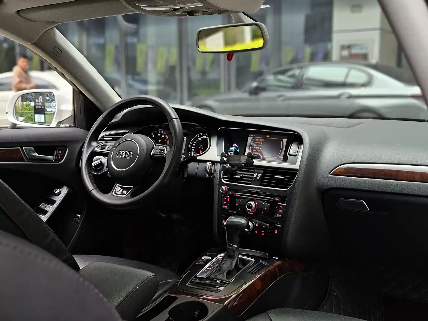 Audi A4L 2013 35 TFSI Automatic Comfort фото 13