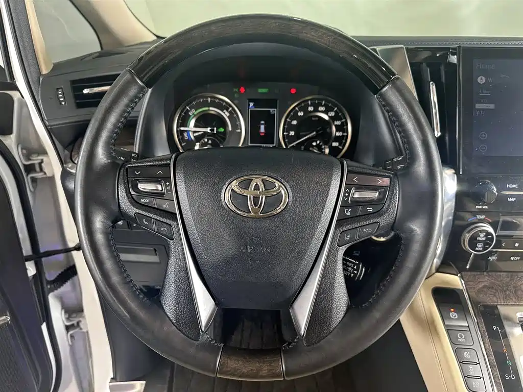 Toyota Vellfire 2023 Crown Hybrid 2.5L HV Premium фото 8