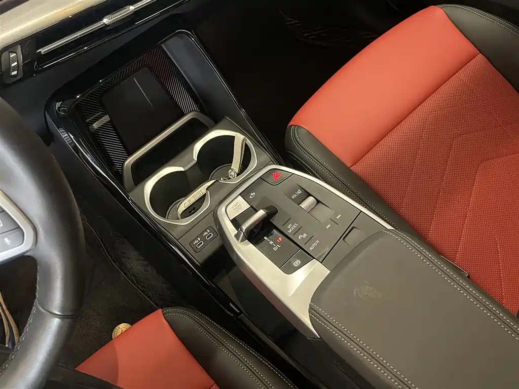 BMW X1 2023 sDrive25Li M Sport Package фото 19