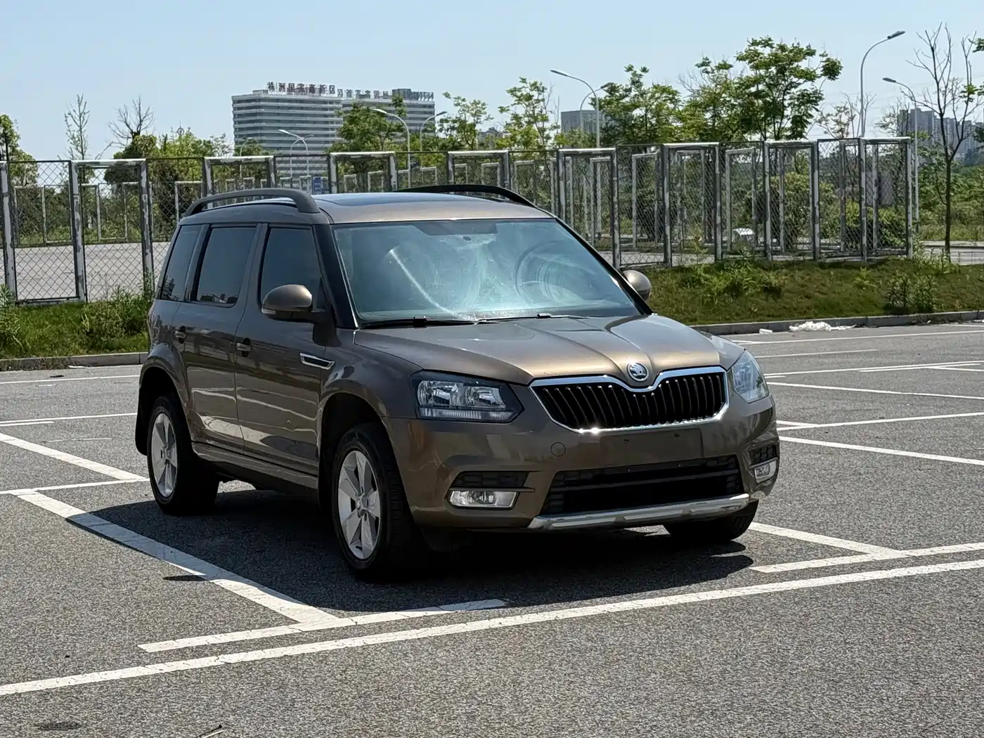Škoda Yeti 2016 1.4TSI DSG Forward Edition фото 3