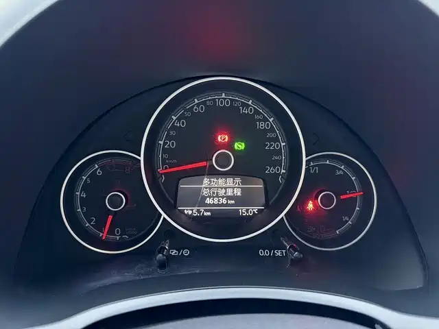 Volkswagen Beetle 2017 180TSI Style фото 16
