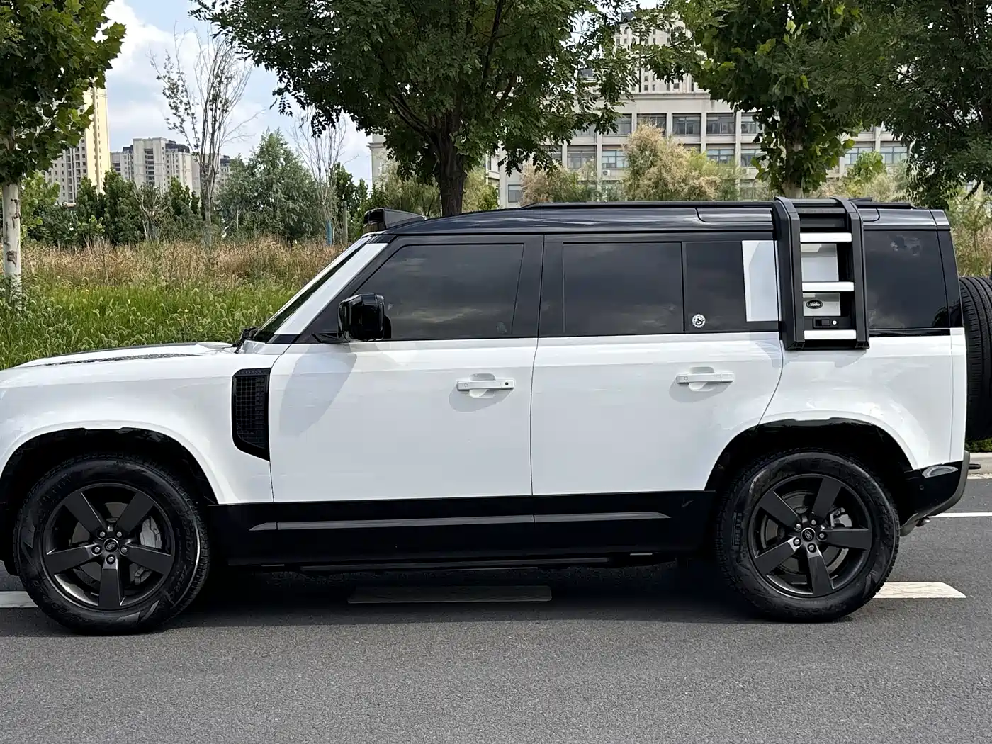 Land Rover Defender 2021 2022 110 P400 X-DYNAMIC HSE