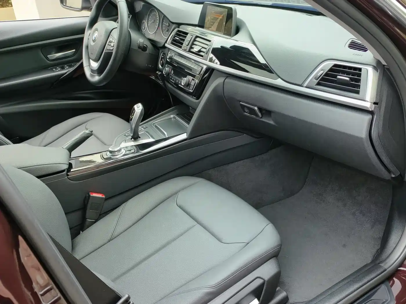 BMW 3 Series 2016 320Li Fashion Model фото 17