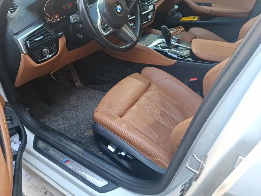 BMW 5 Series (Import) 2023 2022 Model Second Facelift 525i M Sport Package