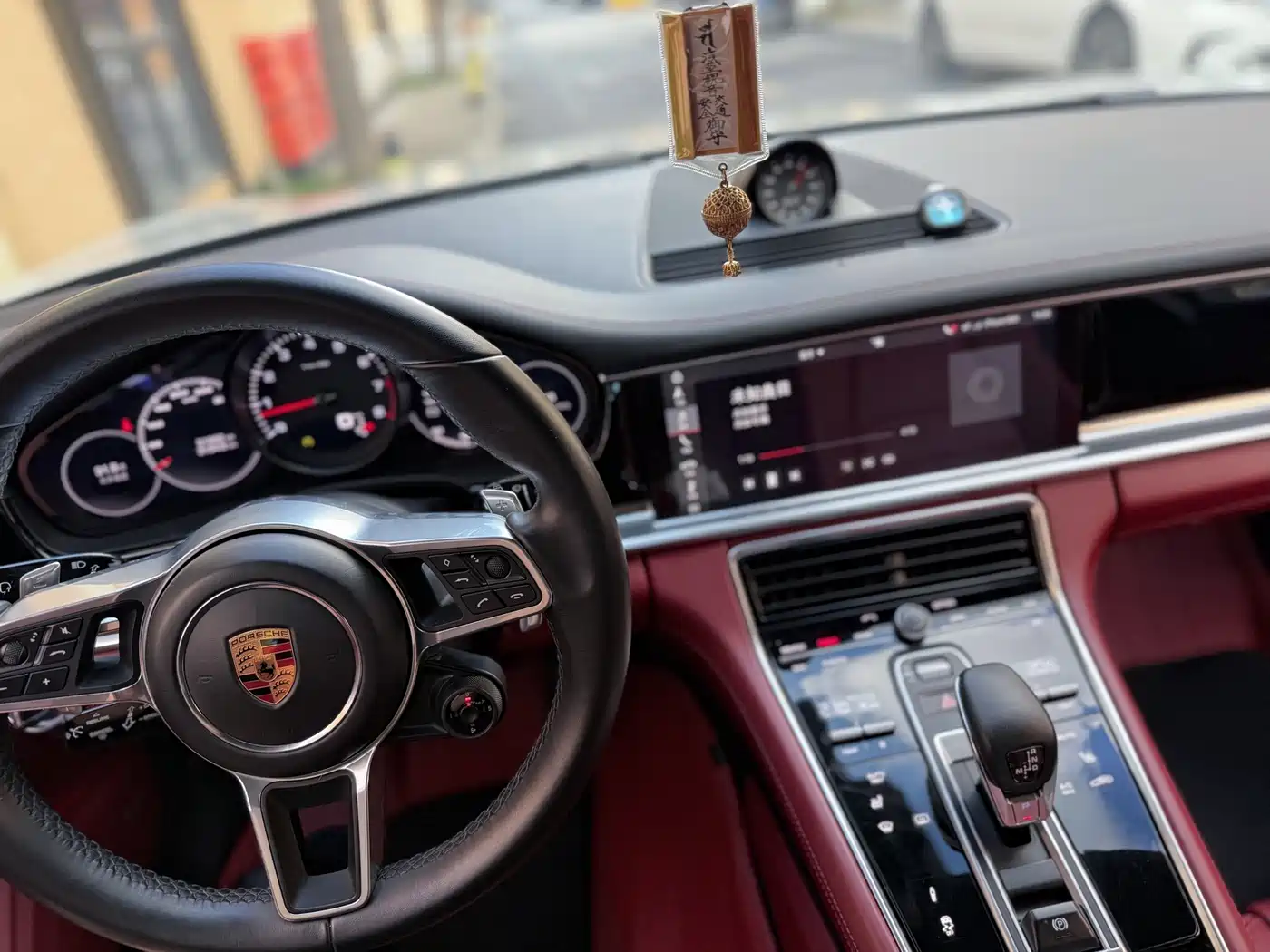 Porsche Panamera 2017 Panamera 4 Sport Turismo 3.0T фото 28