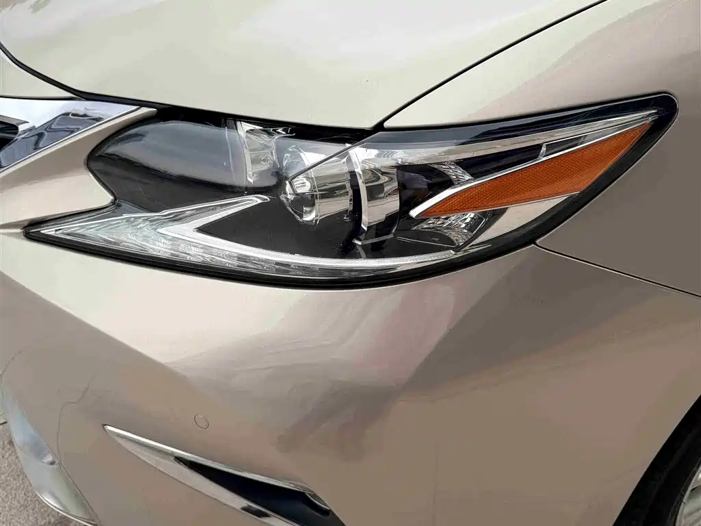 Lexus ES 2015 250 Elegance Edition фото 23