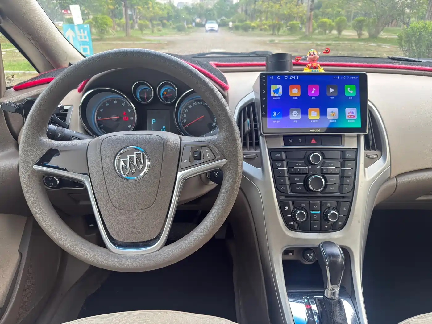 Buick Excelle 2012 GT 1.6L Automatic Fashion Edition фото 8