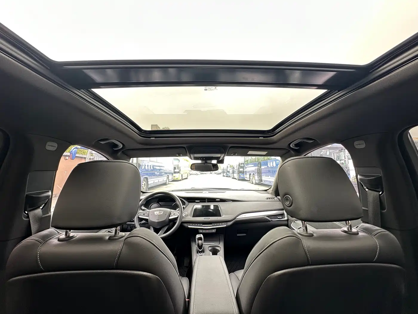 Cadillac XT4 2020 Facelift 28T 2WD Leading фото 16