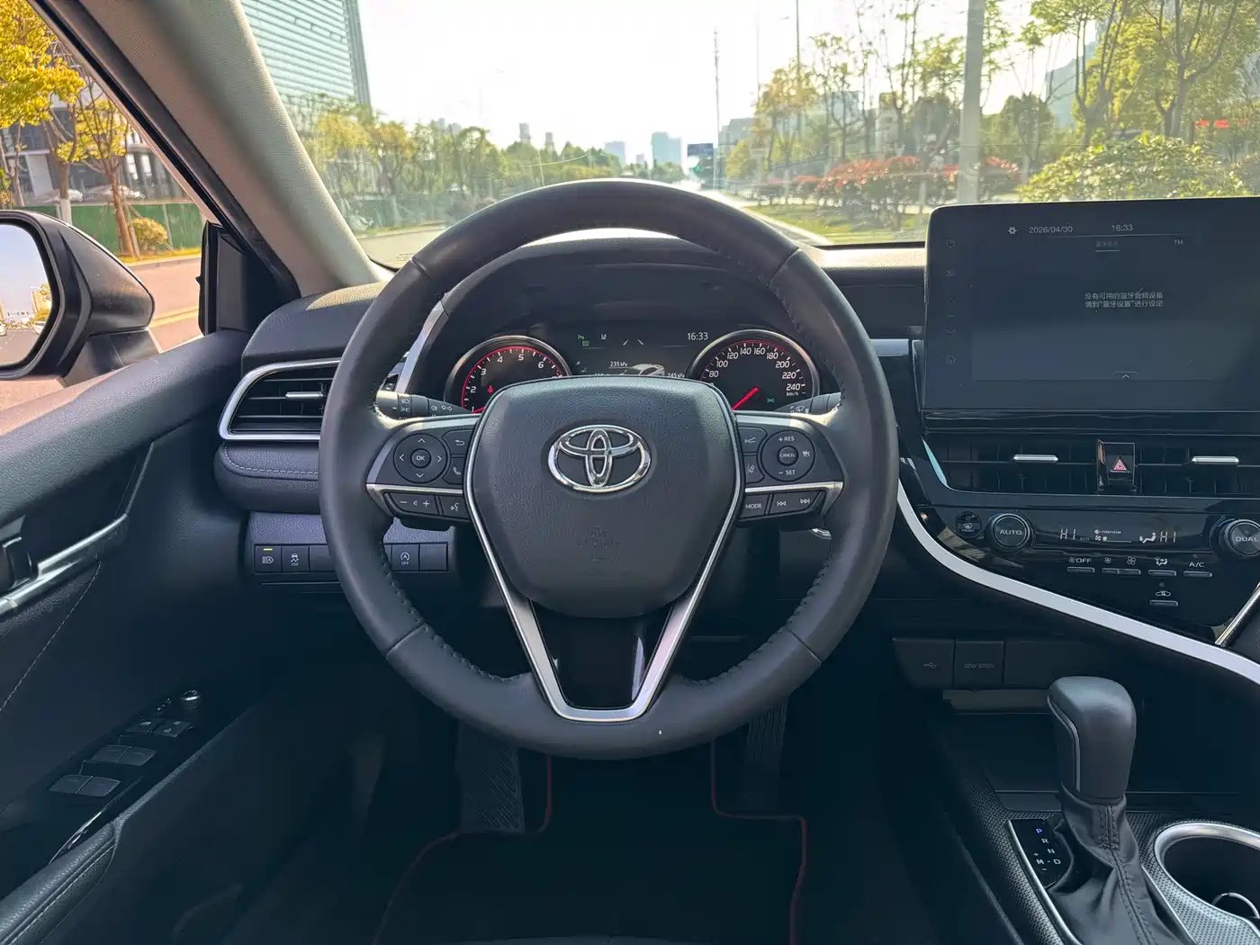 Toyota Camry 2022 2.0S Knight Edition фото 16