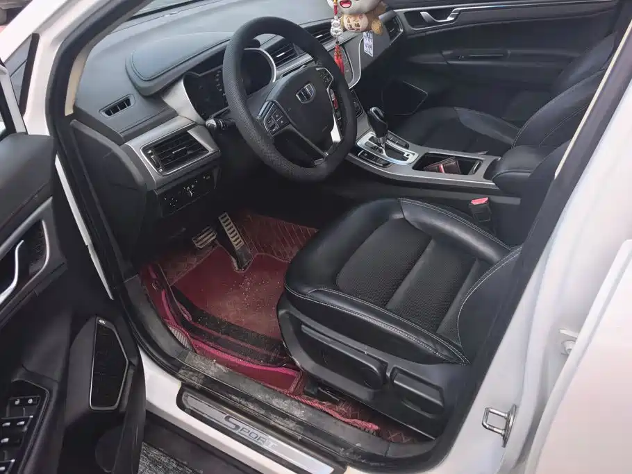 Фото 9 - Geely Emgrand GS