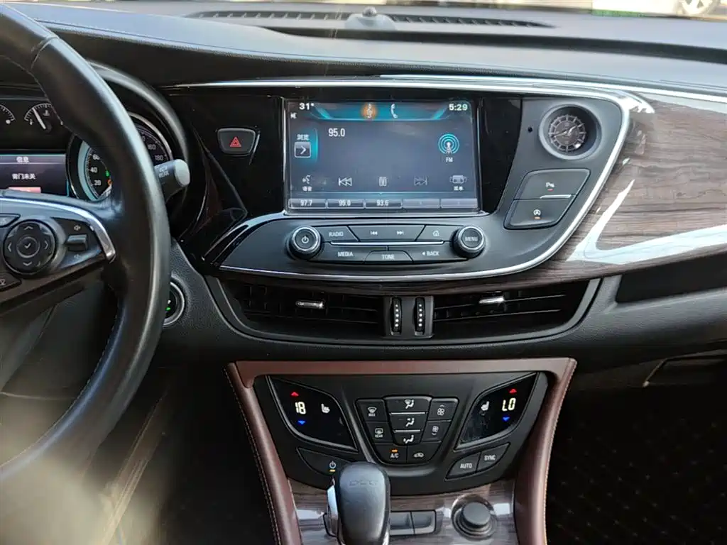 Buick Envision Plus 2016 20T 2WD Elite фото 13