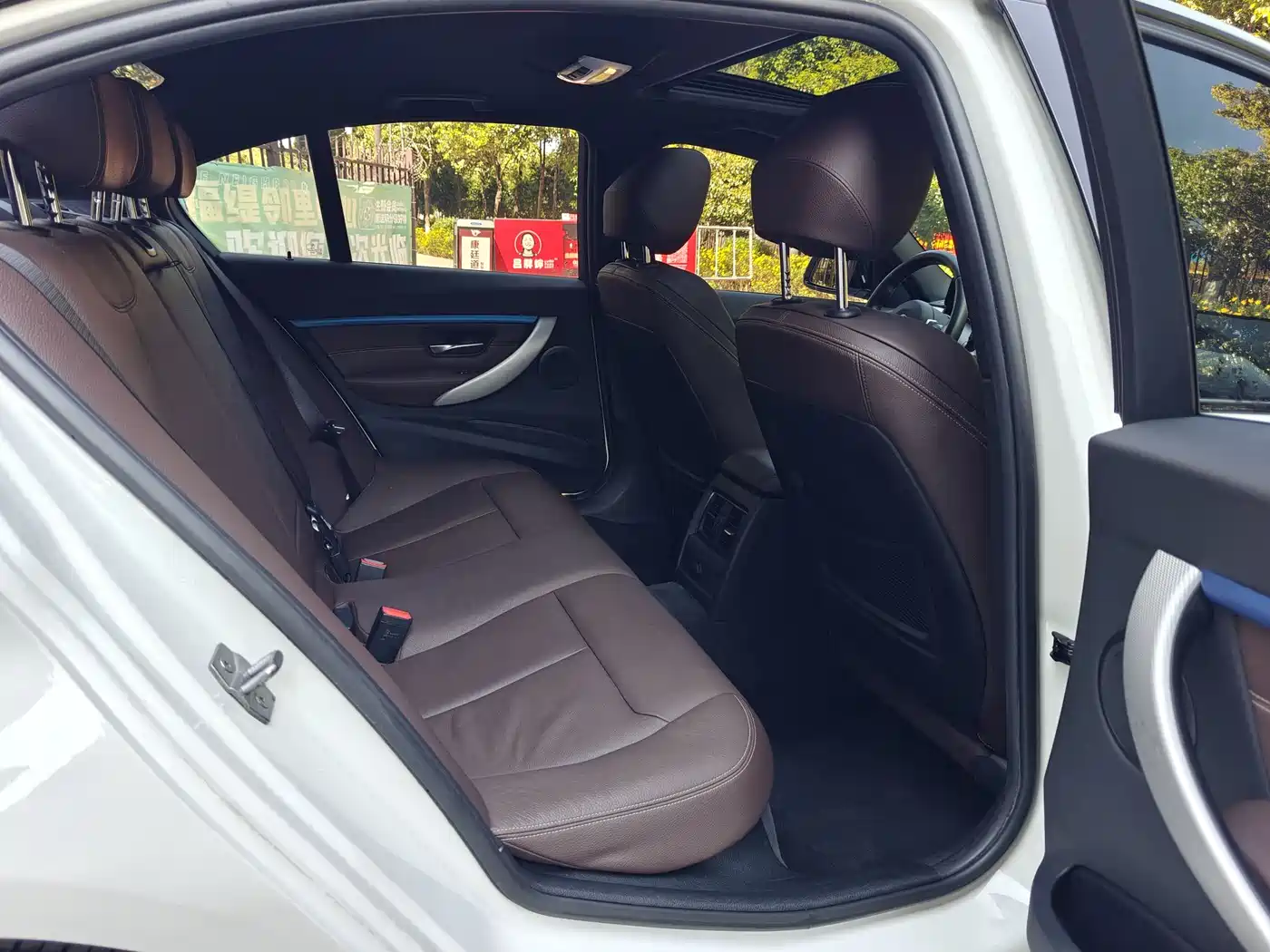 BMW 3 Series 2019 320i M Sport Package фото 16