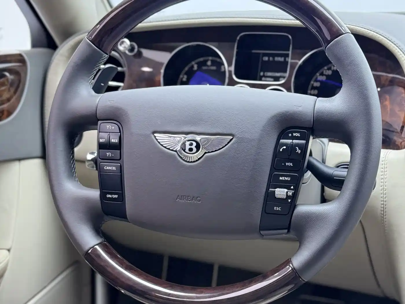 Bentley Flying Spur 2007 2005 6.0T Standard Model