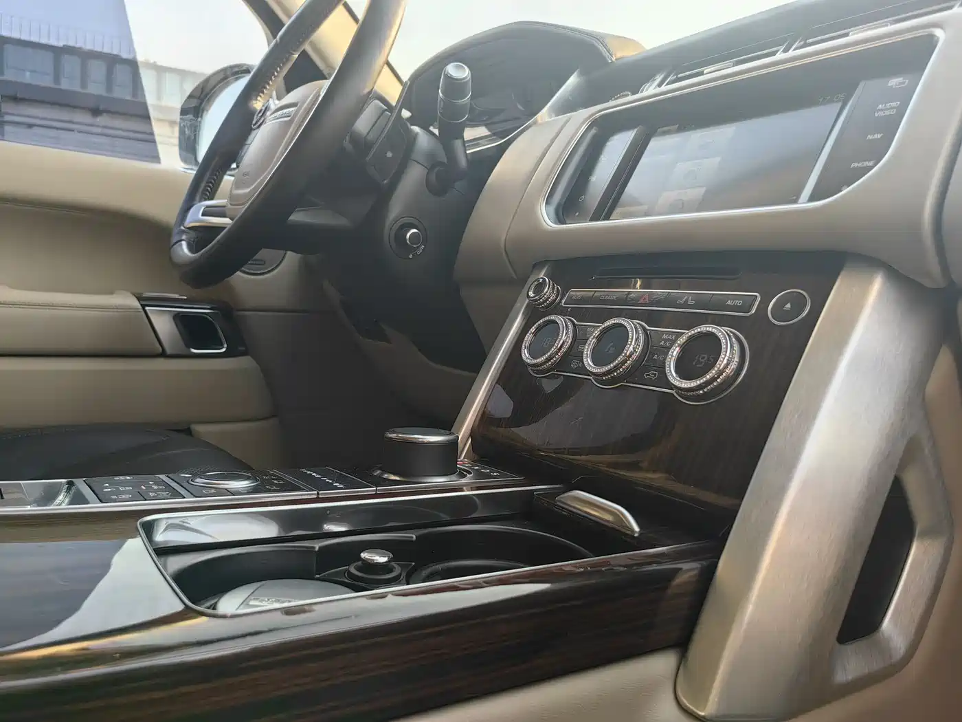 Land Rover Range Rover 2014 3.0 SC V6 Vogue фото 5