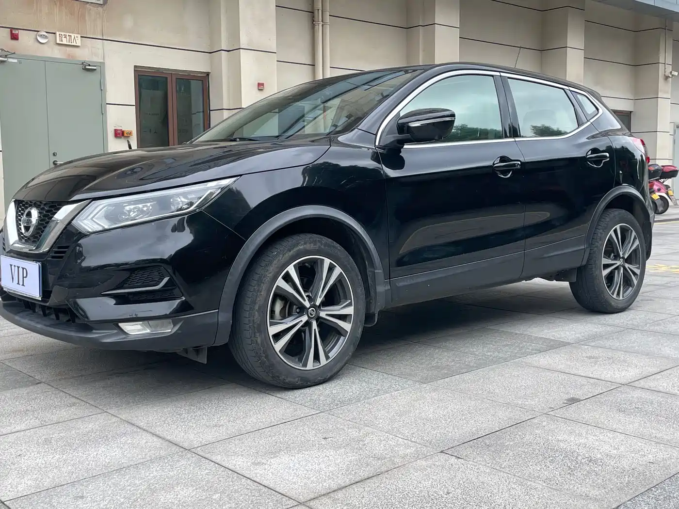 Фото 3 - Nissan Qashqai