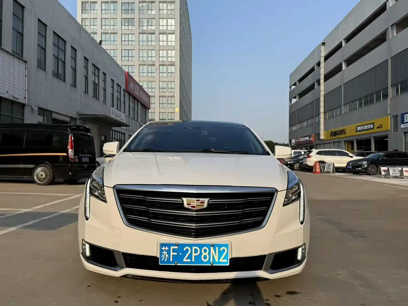 Cadillac XTS 2018 28T Luxury Model фото 2