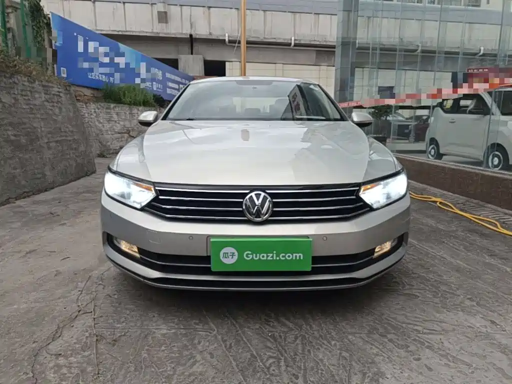 Volkswagen Magotan 2018 330TSI DSG Leading фото 3