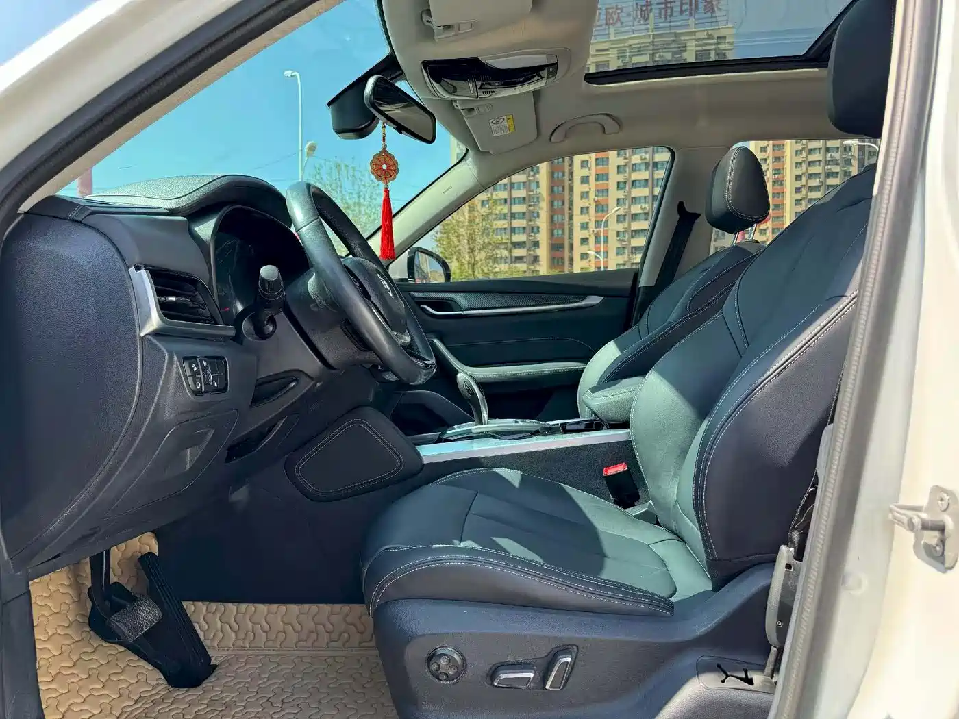 Zhonghua V7 2020 2018 280T DCT Premium 5-seater