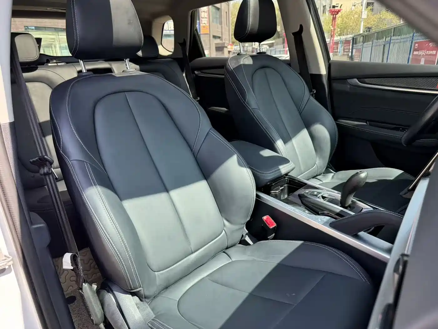 Zhonghua V7 2020 2018 280T DCT Premium 5-seater