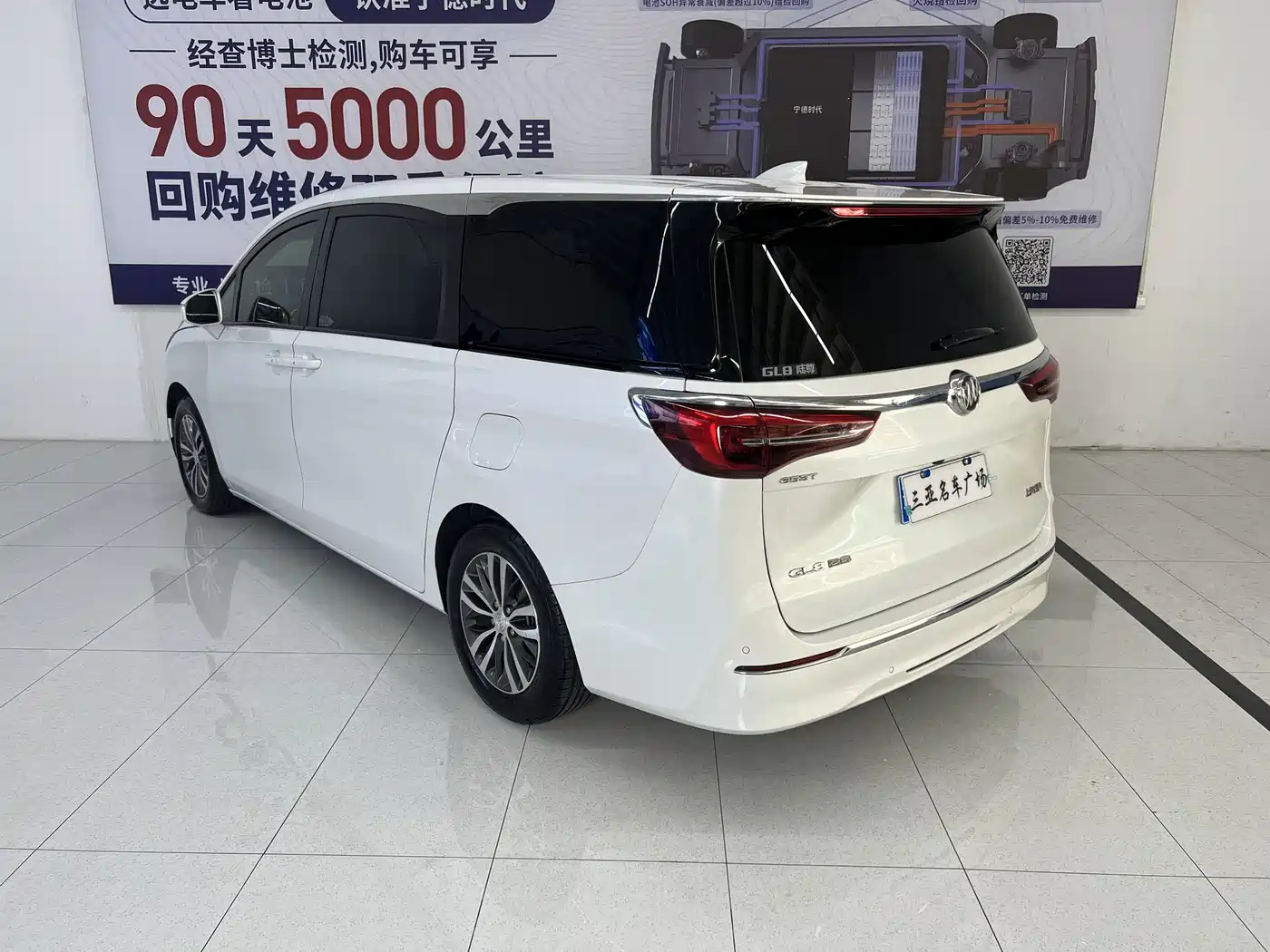 Buick GL8 2021 ES Landlord 653T Comfort фото 4