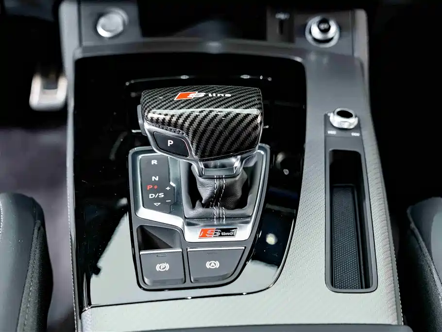 Audi Q5L 2025 45 TFSI Luxury Dynamic фото 15