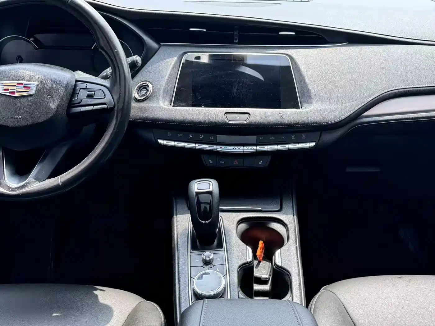 Cadillac XT4 2018 28T FWD Leading Edition фото 15
