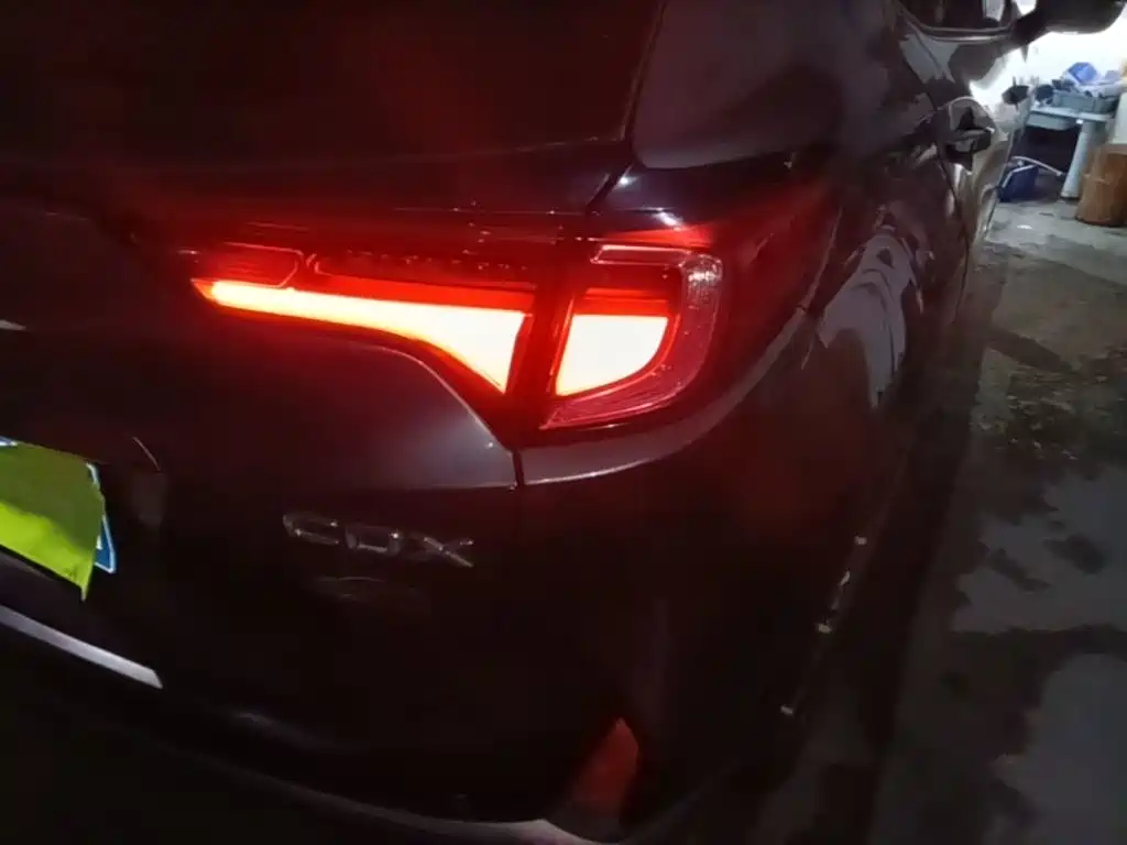 Фото 8 - Acura CDX