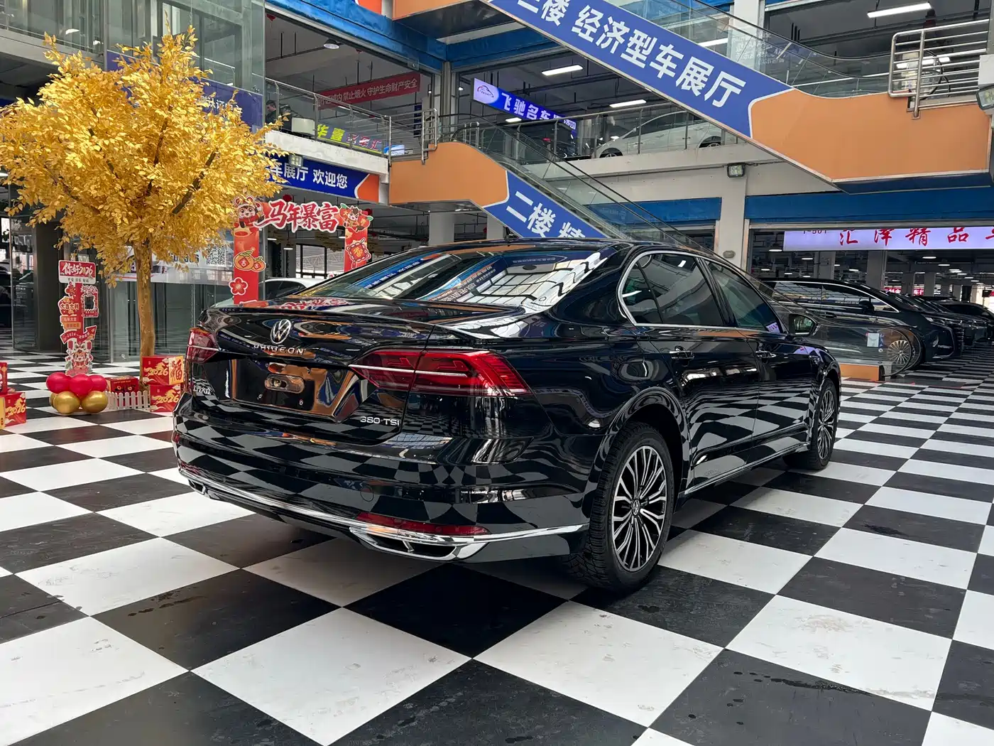Volkswagen Phideon 2021 380TSI Luxury Edition фото 17