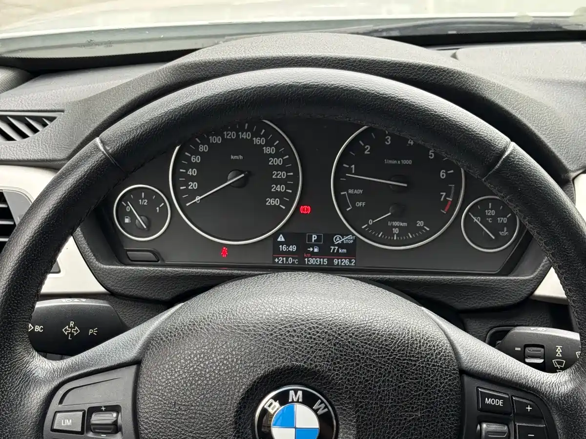 BMW 3 Series 2015 320i Super Joy Fashion фото 25