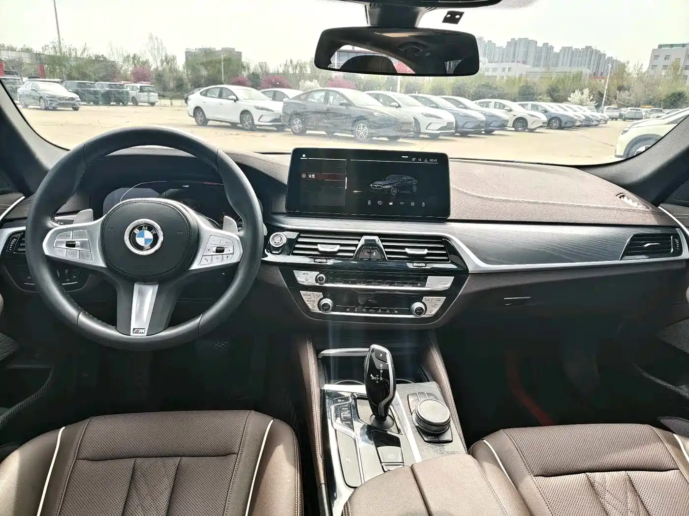 BMW 5 Series 2023 530Li Leading M Sport Package фото 5