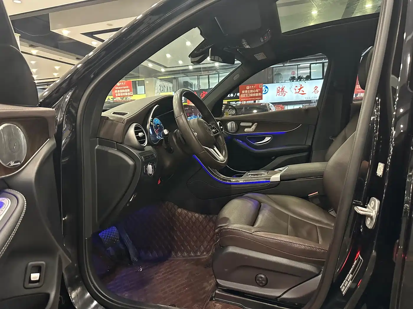 Mercedes-Benz GLC 2020 Facelift GLC 260 L 4MATIC Luxury фото 4