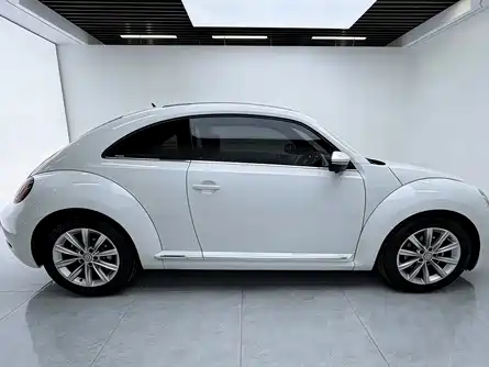 Volkswagen Beetle 2017 180TSI Style фото 7