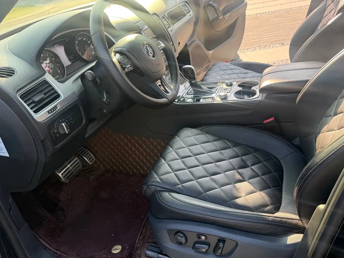 Volkswagen Touareg 2017 3.0TSI Expedition Edition фото 16