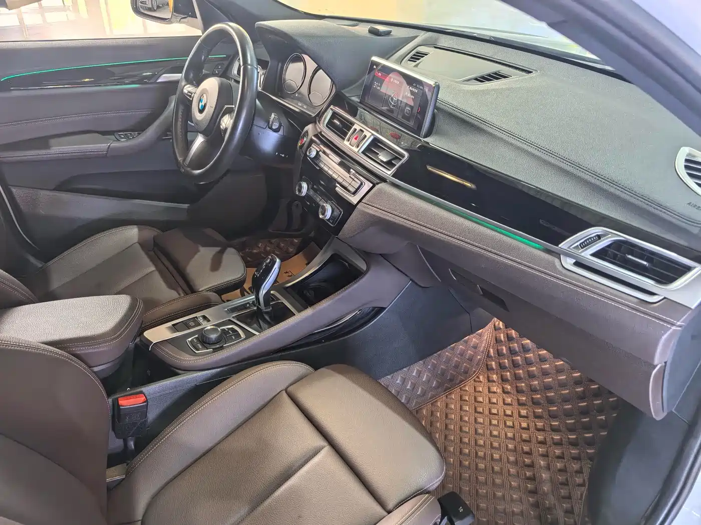 BMW X2 2020 sDrive25i Leading M Off-Road Package фото 16