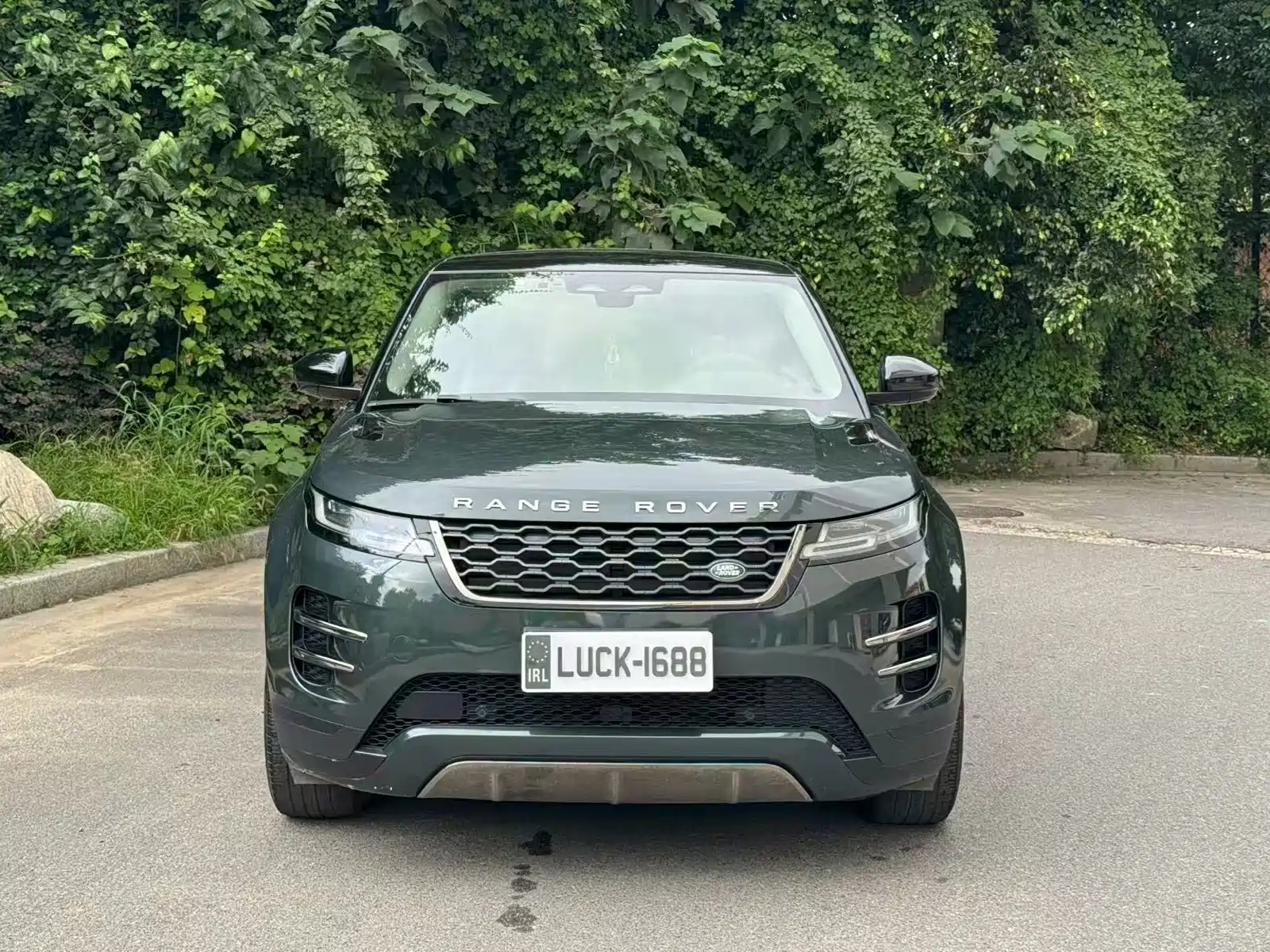 صورة 2 - Land Rover Range Rover Evoque