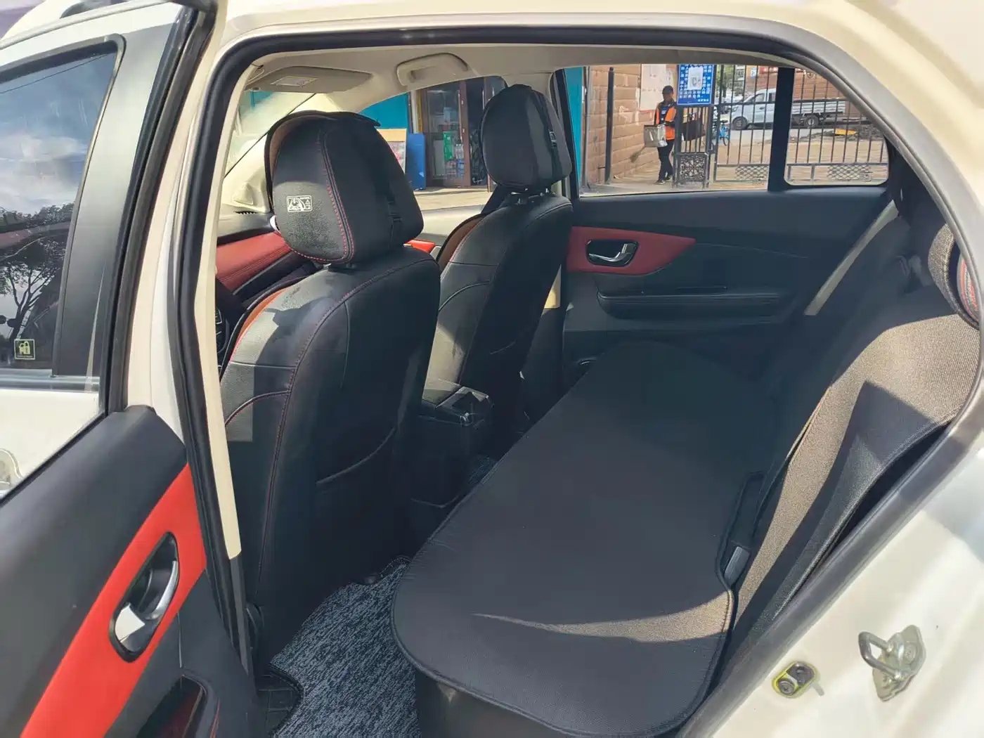Haval H1 2015 2015 1.5L AMT Urban