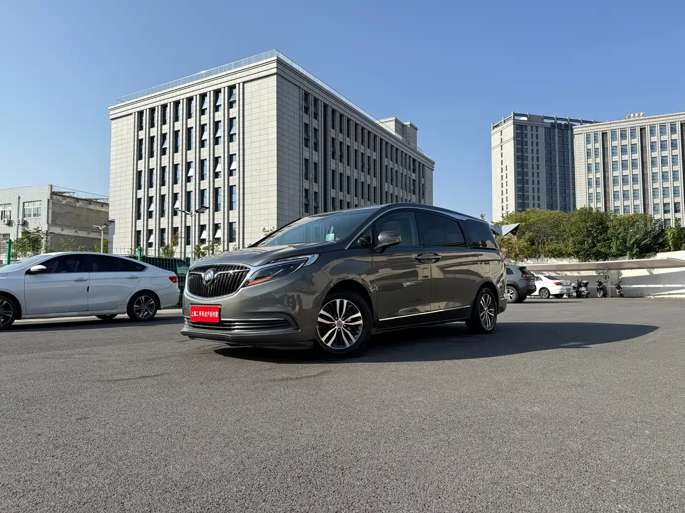 Buick GL8 2018 ES 28T Flagship Type China VI фото 26