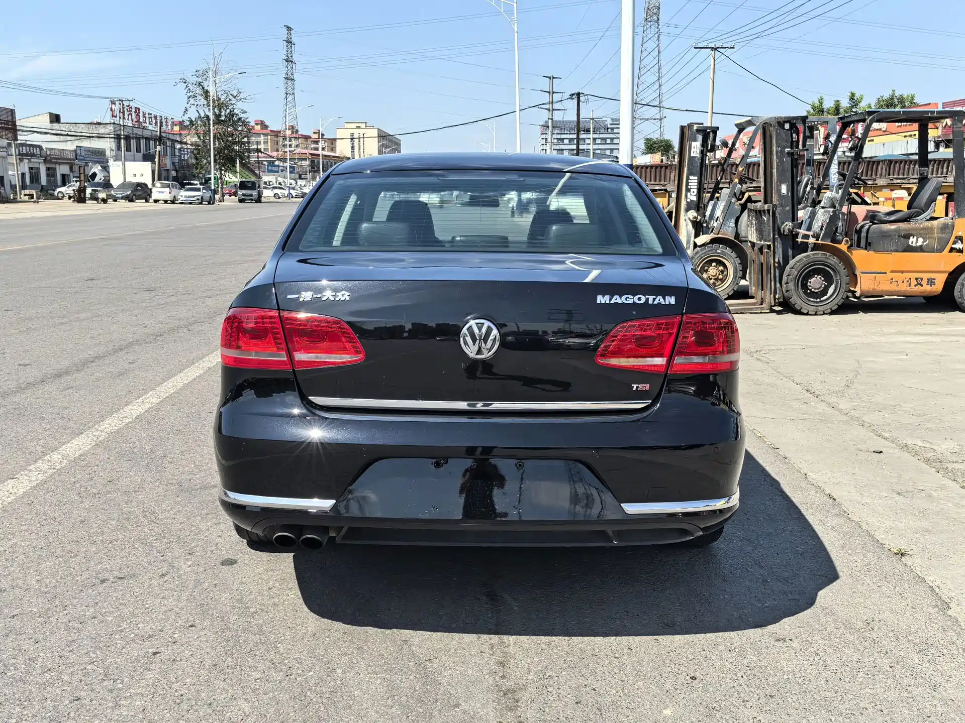 صورة 5 - Volkswagen Magotan