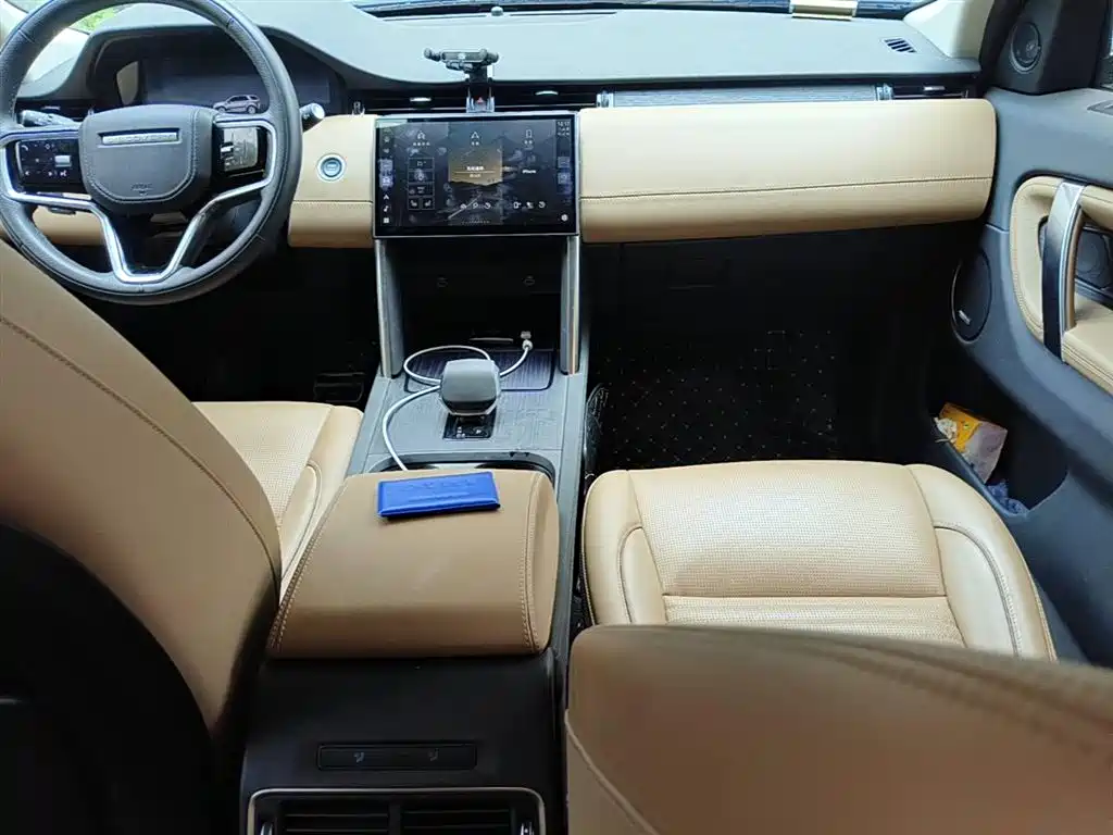 صورة 12 - Land Rover Discovery Sport