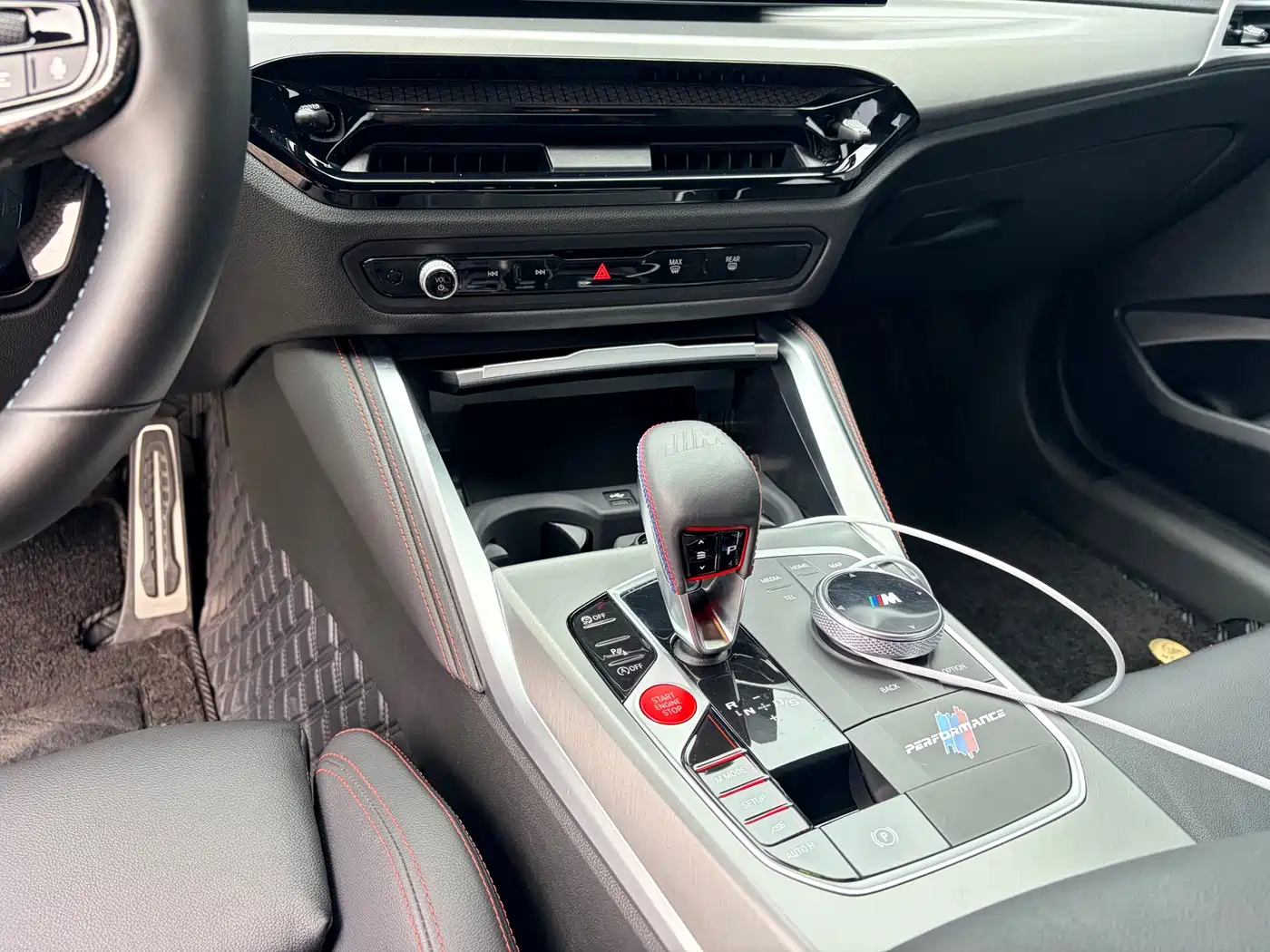 BMW M240I