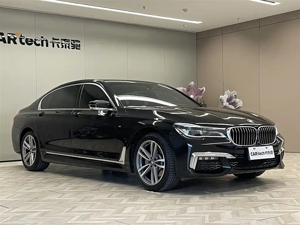 BMW 7 Series 2018 730Li Premium Type M Sport Package фото 2