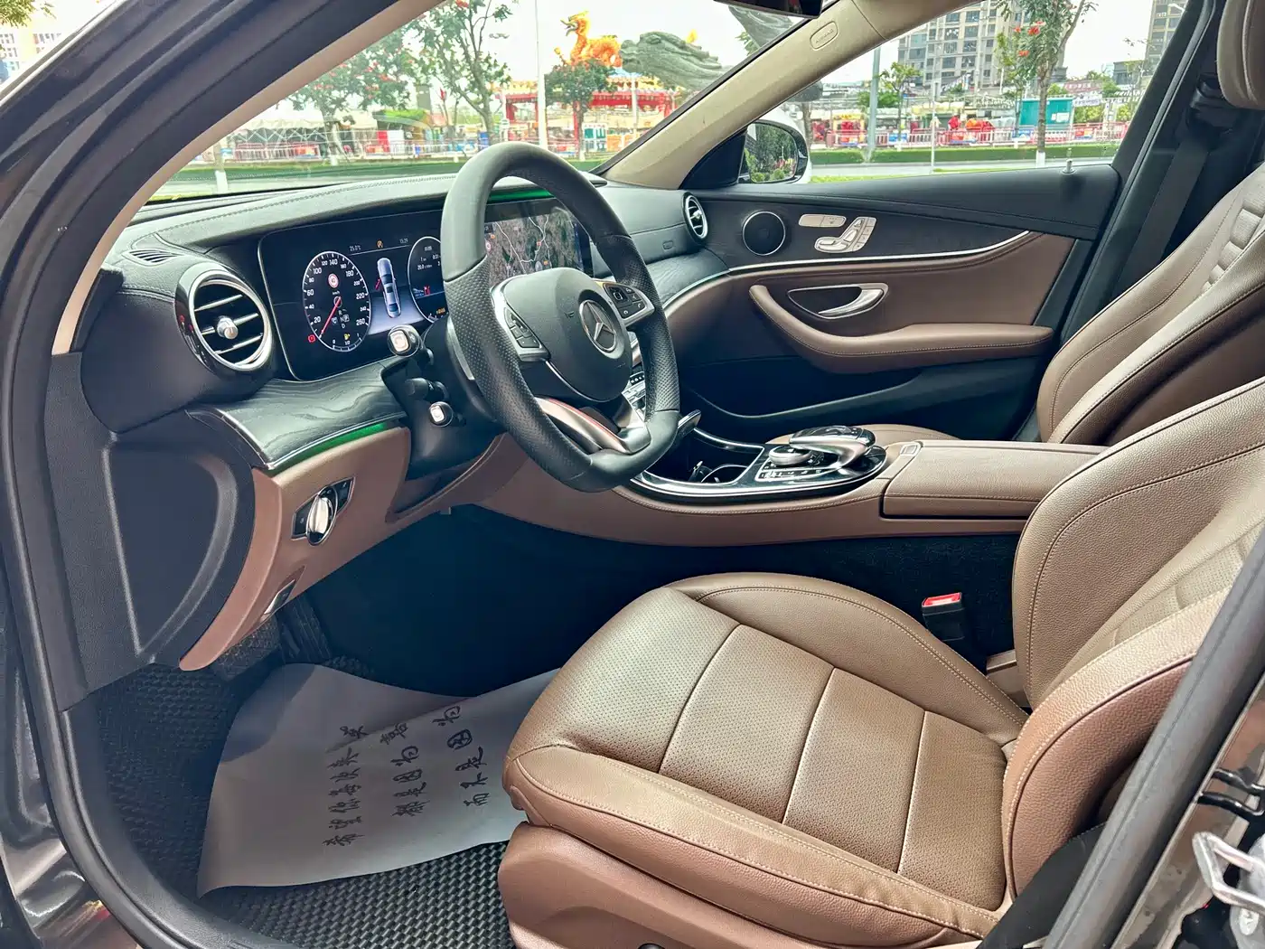 Mercedes-Benz E-Class 2017 E 300 L Luxury фото 7