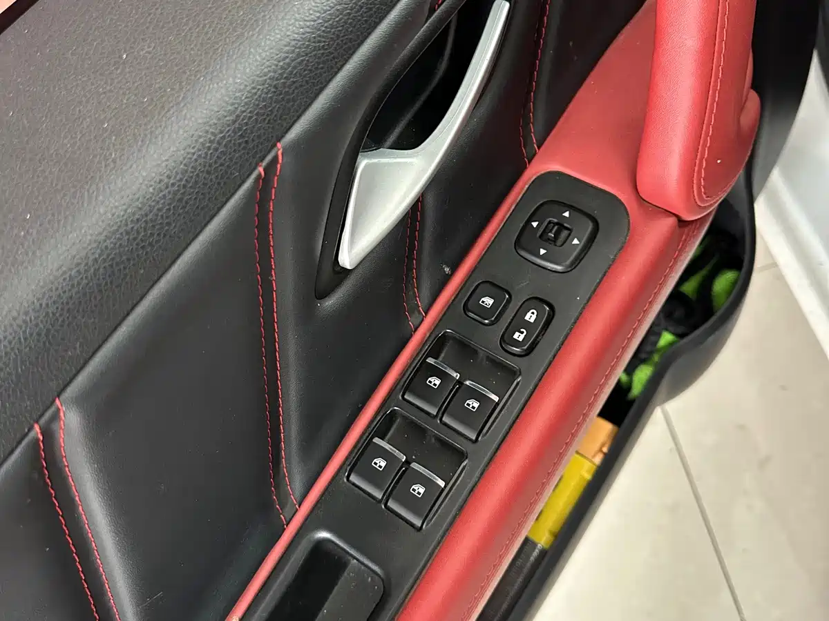 JIANGQI GROUP JAC IEV6E