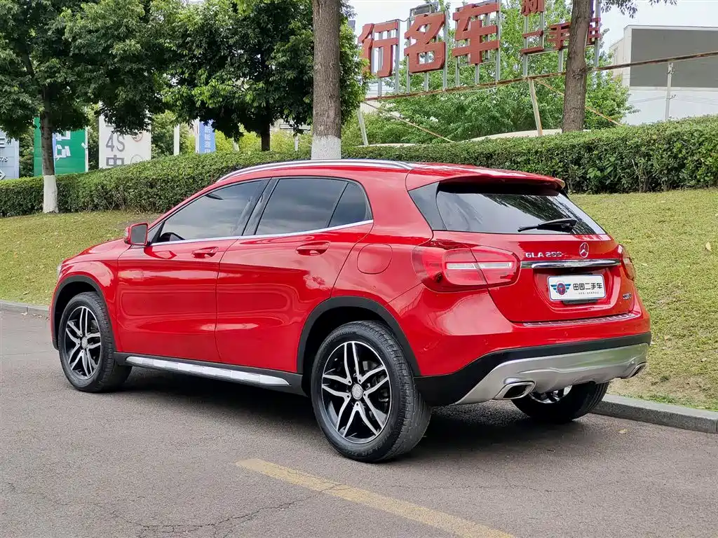 Mercedes-Benz GLA 2015 GLA 200 Fashion фото 4