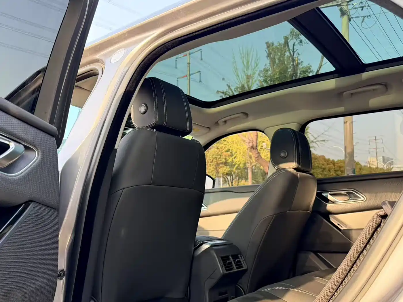 Land Rover Range Rover Velar 2020 P250 фото 6
