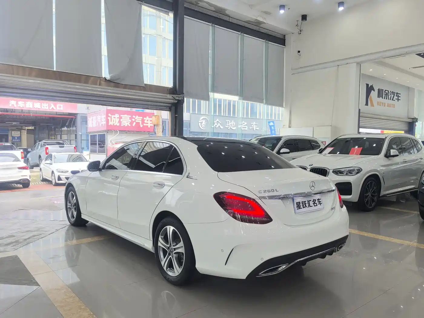 MERCEDES-BENZ CLASS C