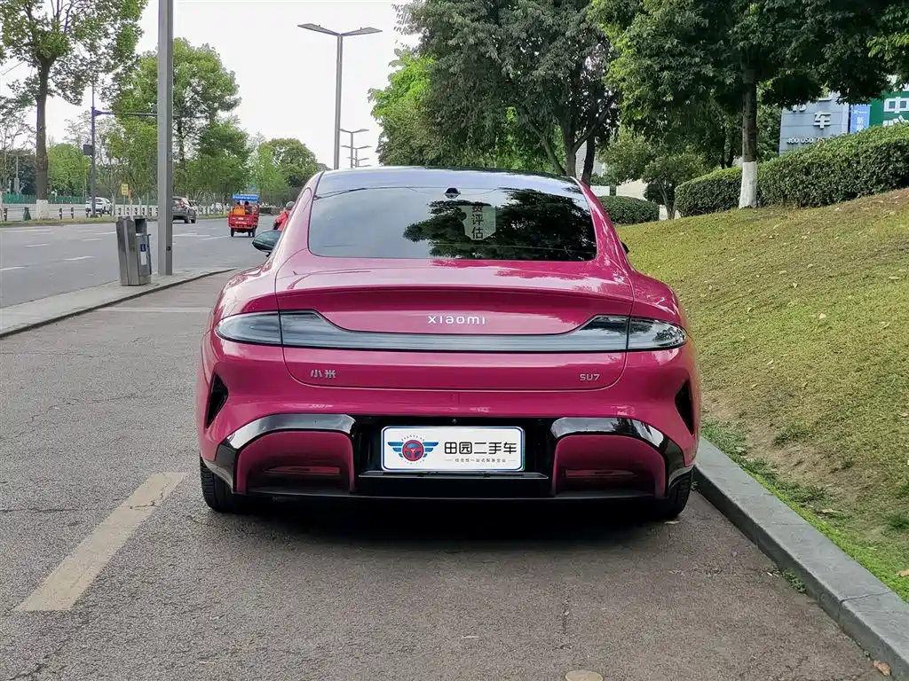 XIAOMI CAR XIAOMI SU7
