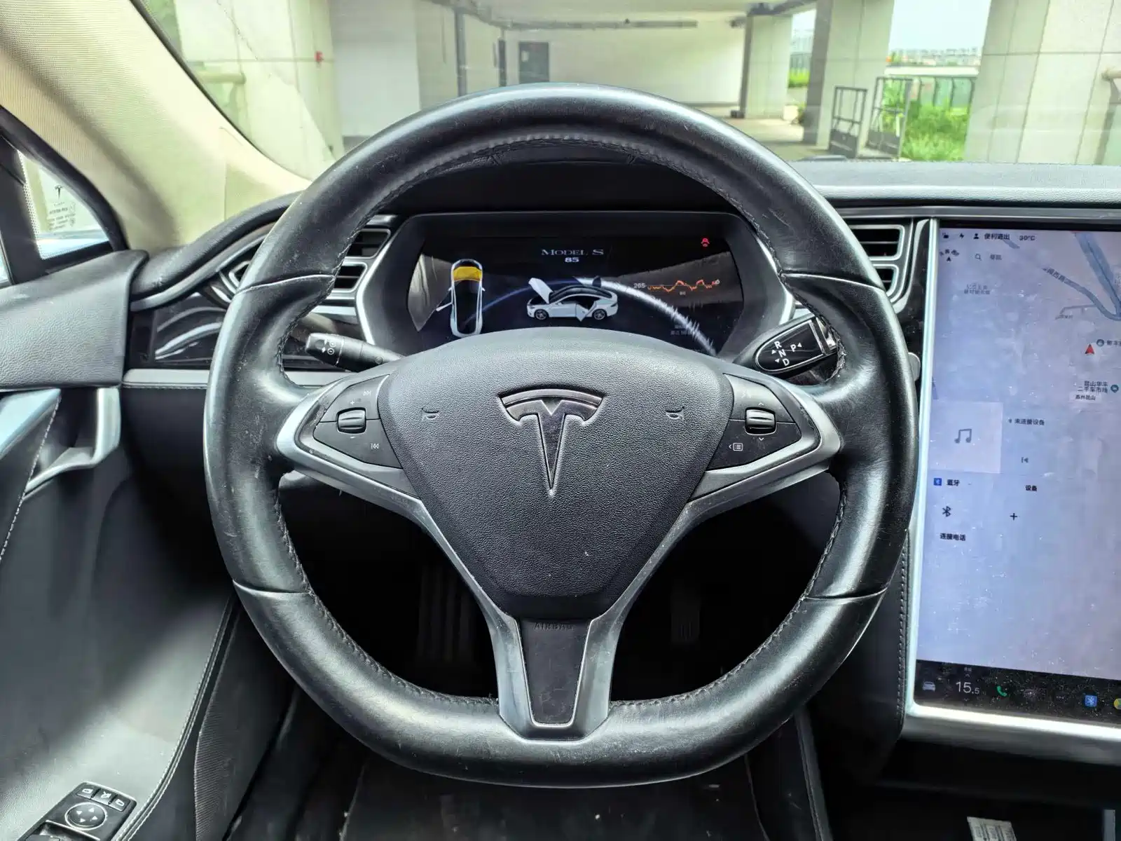 Photo 10 - Tesla Model S